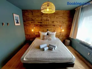 Image of MyDeer - Deluxe rooms & shared kitchen