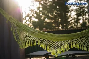 Image of Charmante Cabane dans les arbres avec jacuzzi et sauna