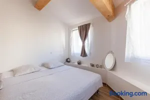 Image of Alpinias Bed and Breakfast