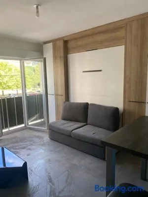 Image of Joli studio tout équipé