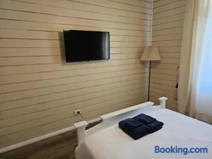 Image of Taree CBD cottage apartments