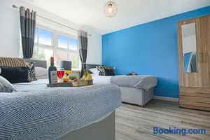 Image of Delightful 2 BED APARTMENT for BICESTER OUTLET SHOPPING by Platinum Key Properties