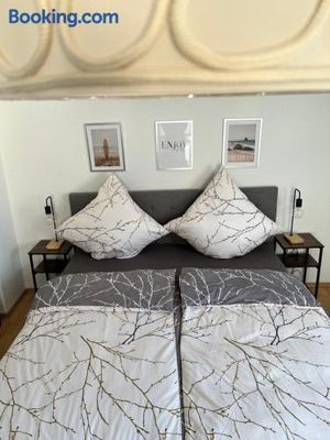 Image of Feel like Home 2