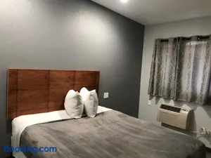 Image of New Casa Motel Los Angeles