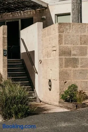 Image of Hearns Beachside Villa 9