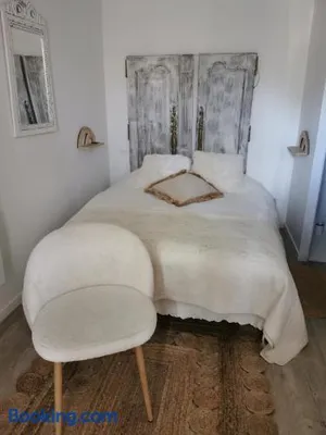 Image of Au Poème du Chêne, Logement indépendant, Calme, Parking gratuit
