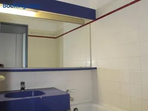 Image of Studio à Villeneuve-Loubet Plage avec Parking Privé, 2/4 Couchages - FR-1-252A-6