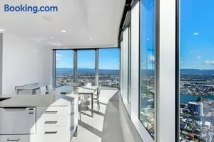 Image of Stunning 2 Bedroom Ocean Views Apartment - CoastHM