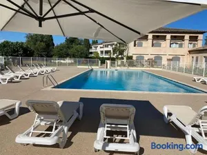 Image of Côte d’Azur- Appartement Les Suites de Robinson