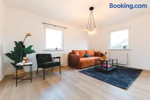 Image of Ferienwohnung für 4: WiFi, Küche, Netflix, Zentral