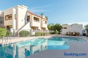Image of Vibrant 1br Condo Wpatio, Pool, & Parking