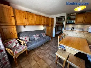 Image of Biblos 15 - 2 pieces proche pistes