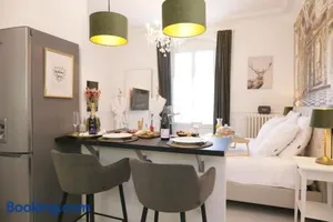Image of La Marquise - Cosy Flat - Jacuzzi - Senlis
