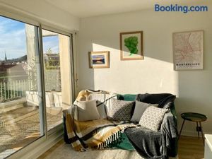 Image of Appartement avec terrasse et parking gratuit accolé
