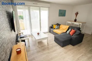 Image of T2 au calme proche gare, parking privé