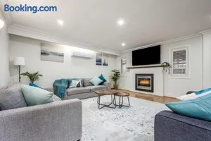 Image of Serene and Spacious Retreat on the Hills