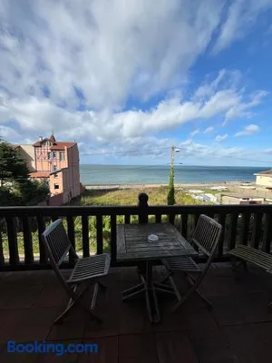Image of Face à la mer, Trouville sur mer