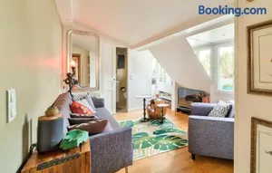Image of MARAIS CHIC heart of Paris, premium location !