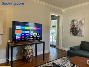 Image of Peaceful home in downtown Huntsville with nice back patio!