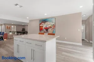 Image of West Palm Beach Pool Home- Paxton