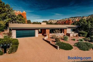 Image of Jacuzzi, Walk to Trails, Stunning Views, Mid-Century Modern,Pool