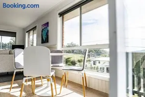 Image of Suncatcher St Helens - Views - Sleeps 4