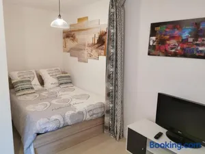 Image of Studio calme avec parking