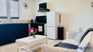 Image of La Parenthèse Moderne - Parking - Wifi