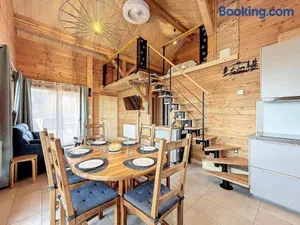 Image of Chalet 6 pers, WiFi, parking, proche pistes - FR-1-267-297