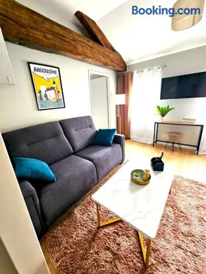 Image of G6 Appartement Climatisé au calme centre Angouleme