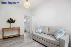 Image of Sammy's Seaside Hideaway in Henley Beach