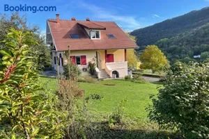 Image of 5 bedroom house in Annecy between town and countryside