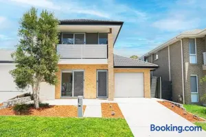 Image of Sydney Cobbitty 4bed house,close Oran Park