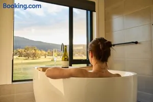 Image of Pomonal Estate Villas