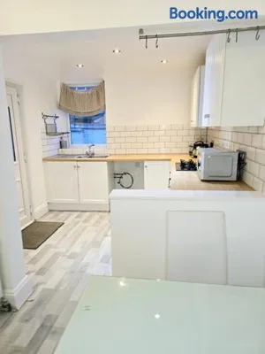 Image of Hollinwood Immaculate Home