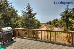Image of Ocean Front! Walk to Beach, Fenced Yard, Vacation Beach House