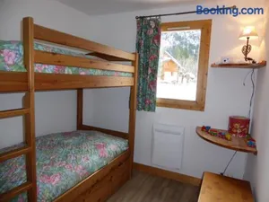 Image of Appartement Confortable au Centre de Pralognan-la-Vanoise, Proche Téléphérique et Commerces - FR-1-464-107