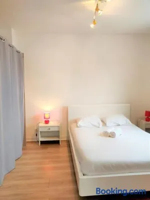 Image of Le clos Fleuri