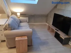 Image of Elbeuf studio combles chambre séparée wifi Sweet Home