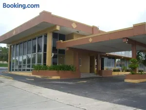 Image of America's Best Inn & Suites-Lakeland