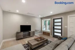 Image of Newly Rebuilt Ultra Clean Designer Home