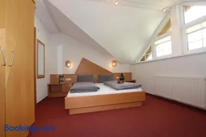 Image of Apart Rustica