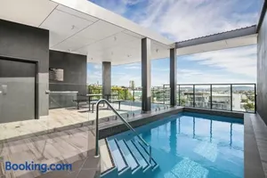 Image of The Hamilton