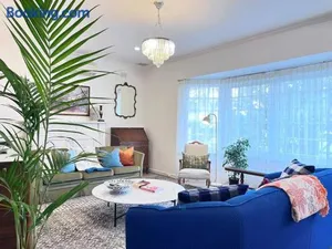 Image of Sunny Retro Home Burnside area