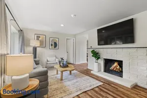 Image of Cozy North Seattle Rambler with Spacious Yard