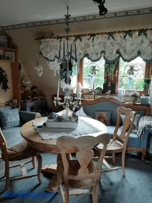 Image of FW Bines Rosengarten