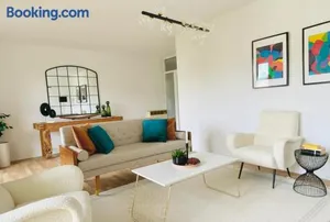 Image of Family friendly Work from Home 2BR, Balcony, Wifi, Netflix, Near BASF