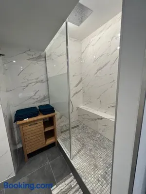 Image of LE 46 : Superbe appartement jacuzzi