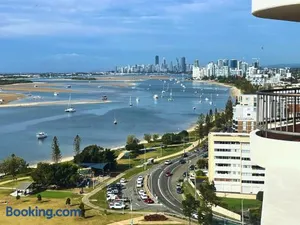 Image of Broadwater Shores Waterfront Apartments