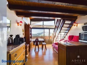 Image of Studio avec mezzanine pour 4 pers, proche commerces et remontées - FR-1-398-677